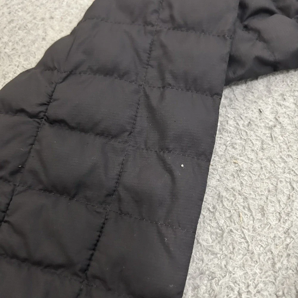 The North Face Jacket Mens Large Black Quilted Lightweight Thermoball Full Zip